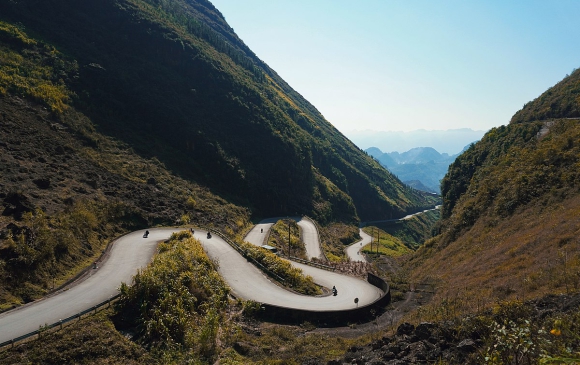 Cat Ba Expedition tour with us